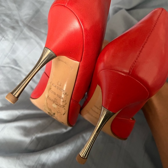 Sergio Rossi Women's Red Courts Stiletto Heels - Picture 9 of 10